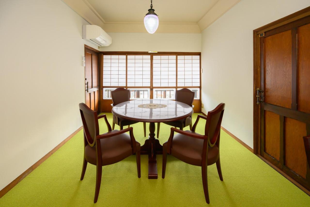 尾道別邸 Onomichi Villa 一日一組限定の尾道の最高級宿 無料p有 Exteriör bild