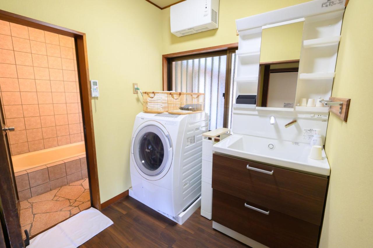 尾道別邸 Onomichi Villa 一日一組限定の尾道の最高級宿 無料p有 Exteriör bild